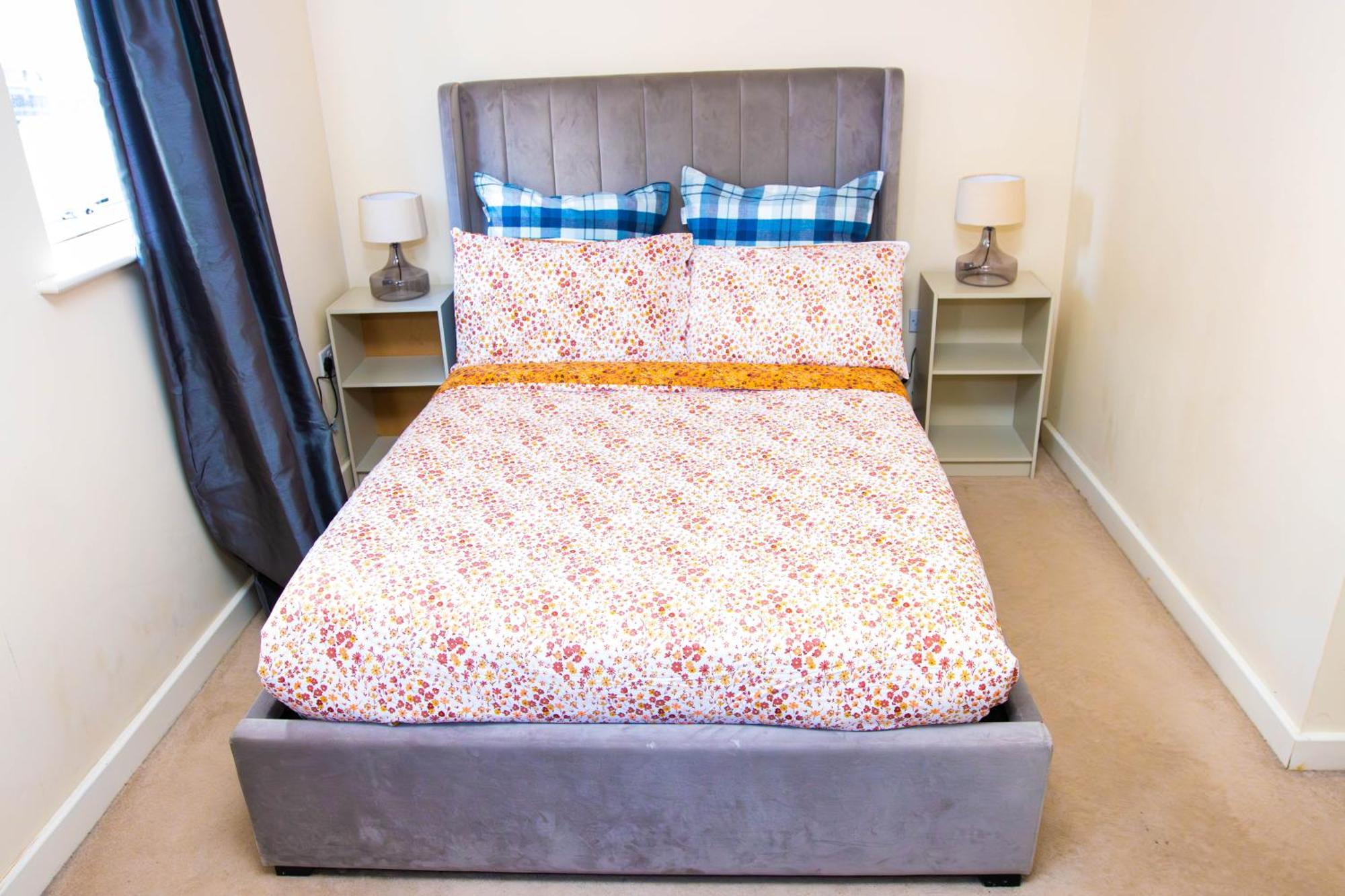 Sianavi Apartments เคทเทอริง ภายนอก รูปภาพ